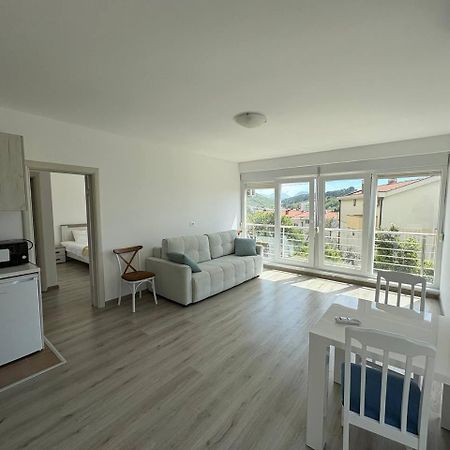 Upart House Apartment Petrovac Bagian luar foto