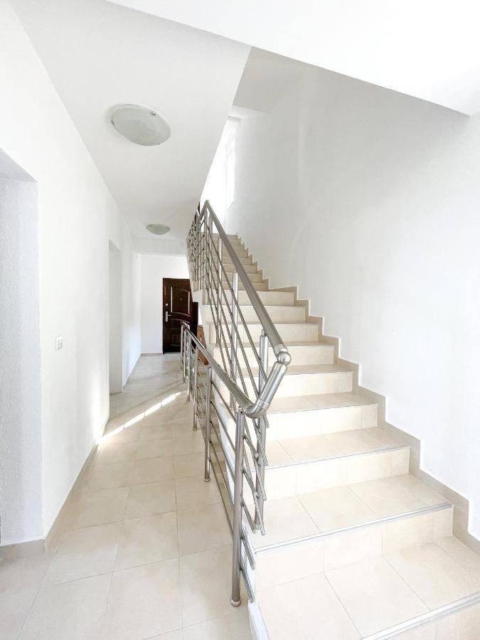Upart House Apartment Petrovac Bagian luar foto