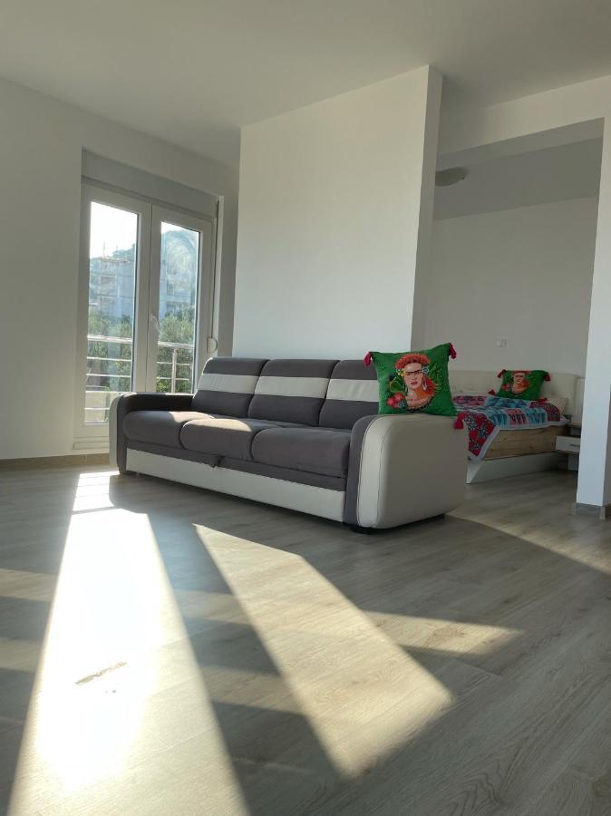 Upart House Apartment Petrovac Bagian luar foto