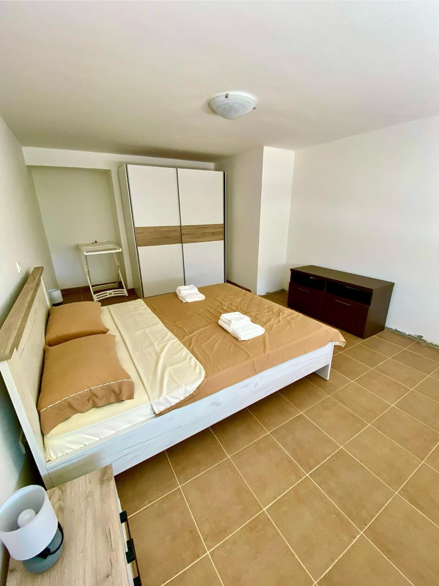 Upart House Apartment Petrovac Bagian luar foto